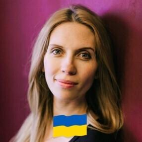 ANNA DOPIRA
